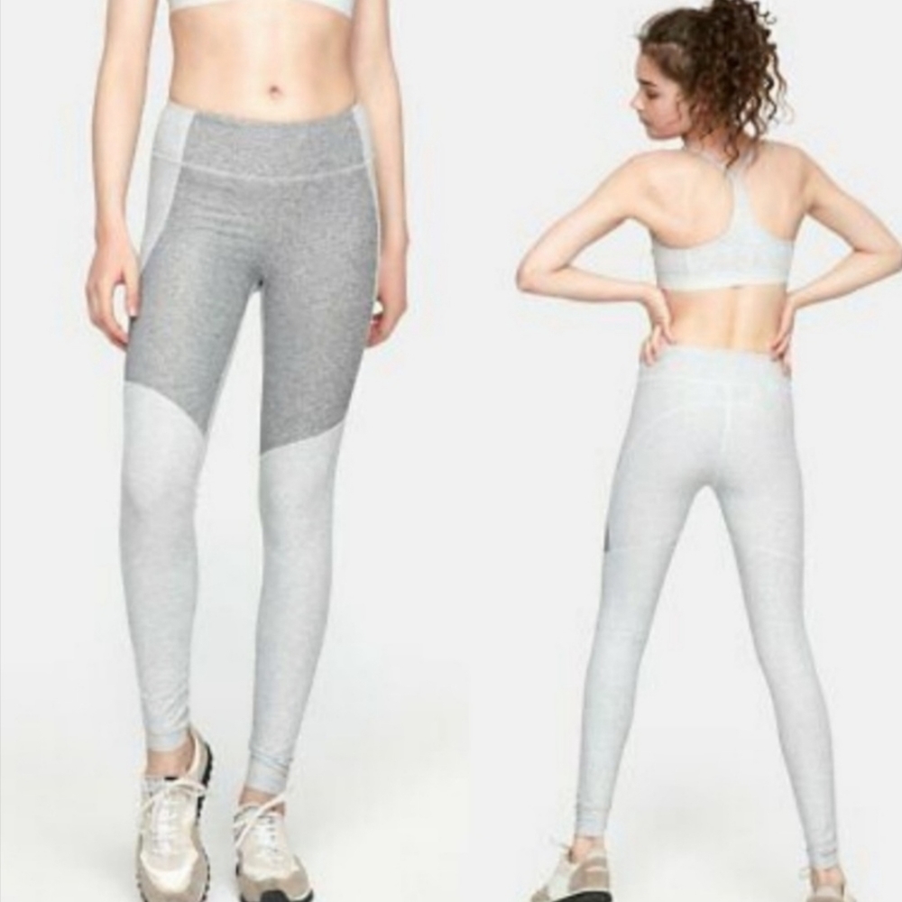 Outdoor voices two-tone gray leggings 7/8 Small - Picture 2 of 7